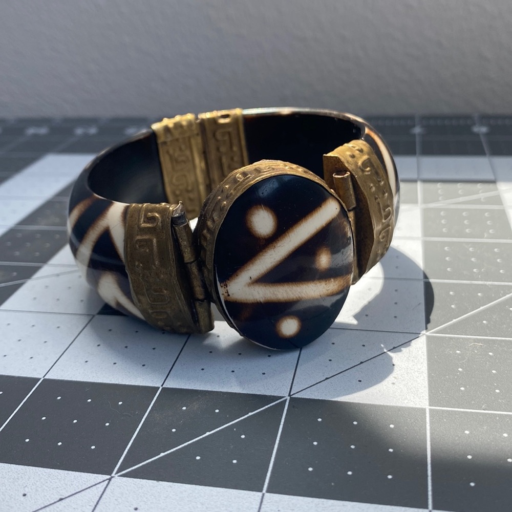 Vintage Wood and brass chunky clamper bracelet